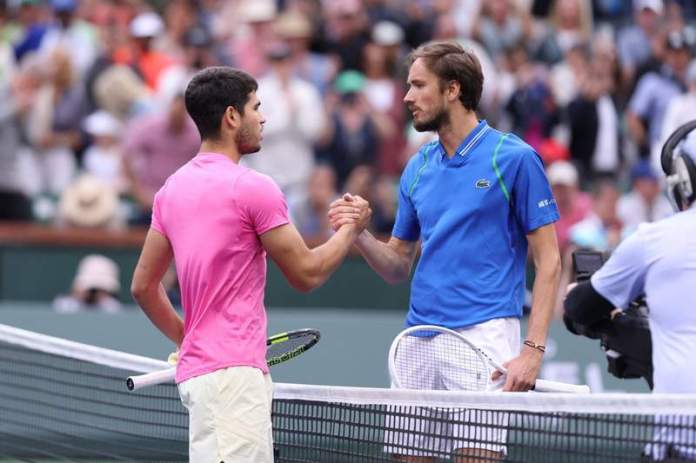 ‘Lost 6 Times at Roland Garros’: Daniil Medvedev Clears Feelings on Carlos Alcaraz’s Absence at French Open ‘Lost 6 Times at Roland Garros’: Daniil Medvedev Clears Feelings on Carlos Alcaraz’s Absence at French Open