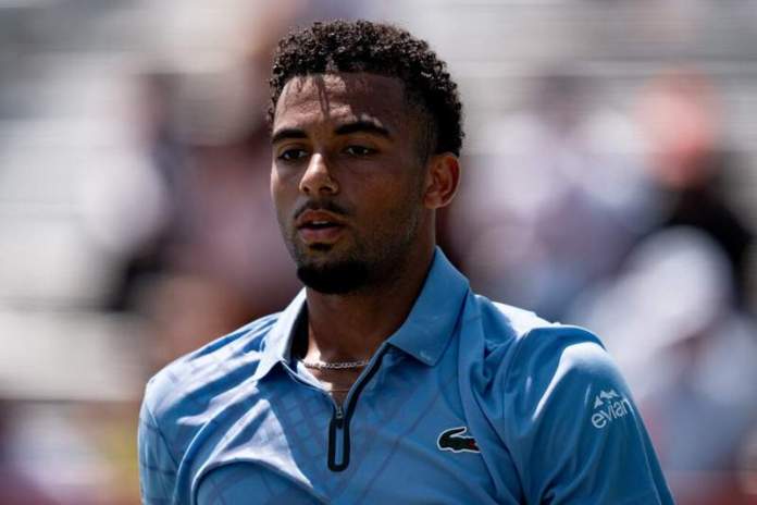 Arthur Fils addresses injury fears following Italian Open retirement Arthur Fils addresses injury fears following Italian Open retirement