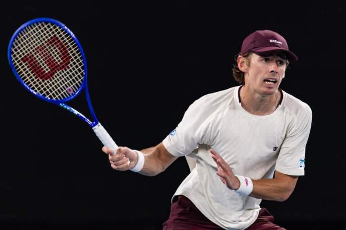 Alex de Minaur vs Jakub Menšík Preview: Head-to-Head, Prediction for French Open 2026 Alex de Minaur vs Jakub Menšík Preview: Head-to-Head, Prediction for French Open 2026