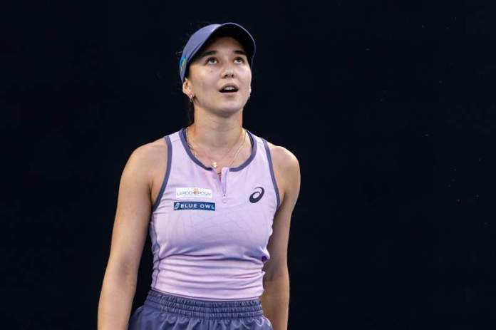 ‘Not a Secret’ – Eva Lys Opens Up About Alexandra Eala, Iva Jovic Friendship Ahead of Their French Open Battle ‘Not a Secret’ – Eva Lys Opens Up About Alexandra Eala, Iva Jovic Friendship Ahead of Their French Open Battle