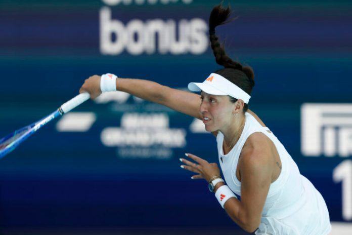 Jessica Pegula outdid Coco Gauff and Frances Tiafoe with this Miami Open blooper Jessica Pegula outdid Coco Gauff and Frances Tiafoe with this Miami Open blooper