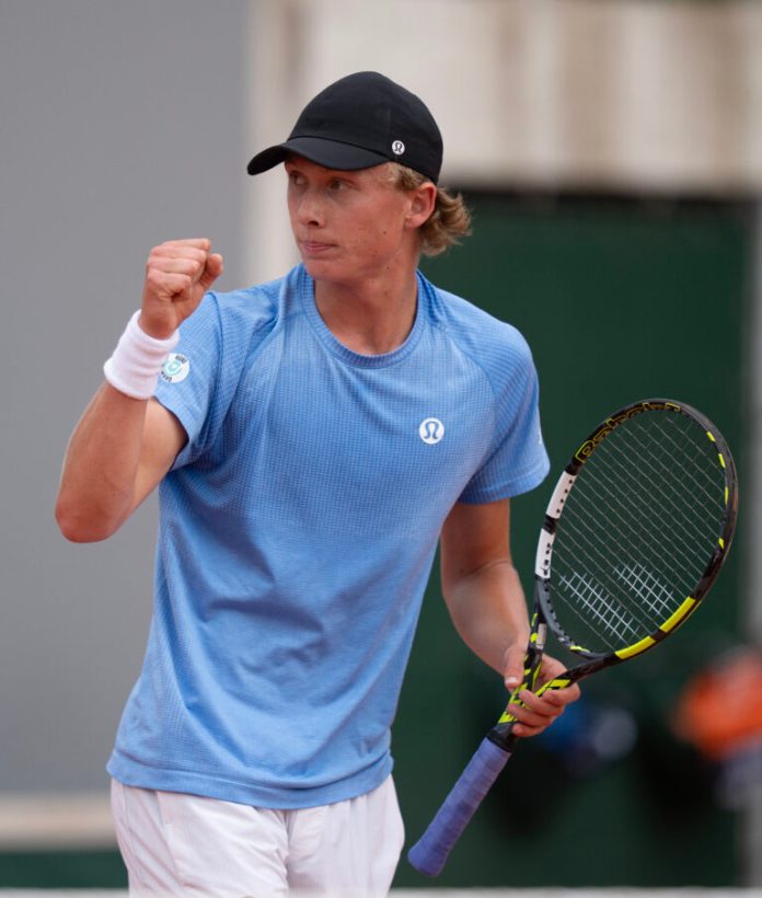 Upset alert: American Ethan Quinn defeats World No. 12 Casper Ruud at Miami Open Upset alert: American Ethan Quinn defeats World No. 12 Casper Ruud at Miami Open
