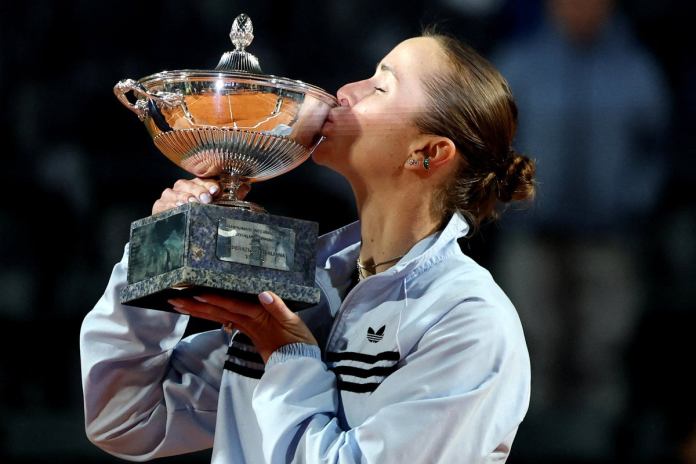 Elina Svitolina fights off Coco Gauff to seal third Italian Open title Elina Svitolina fights off Coco Gauff to seal third Italian Open title