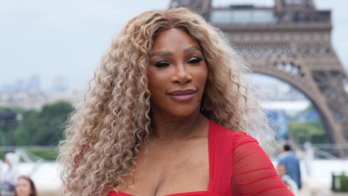 Serena Williams embraces learning curve while trying new sport on family trip Serena Williams embraces learning curve while trying new sport on family trip