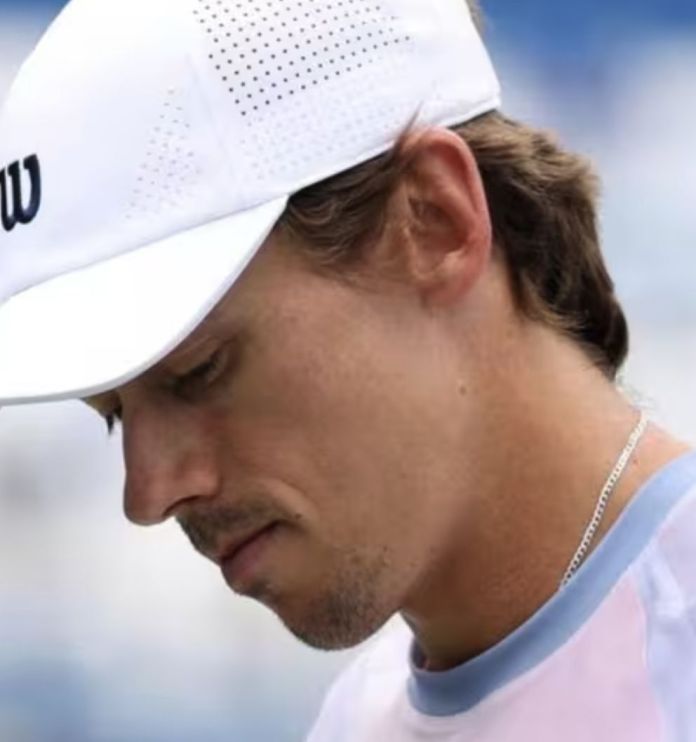 De Minaur, rimonta subita e tanta amarezza a Montreal: «Il terzo set è stato terribile» De Minaur, rimonta subita e tanta amarezza a Montreal: «Il terzo set è stato terribile»