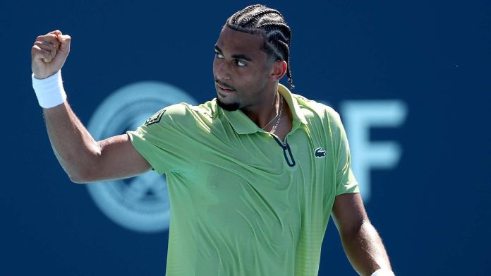 Arthur Fils salta Monte-Carlo: scelta mirata per preparare al meglio la stagione sulla terra Arthur Fils salta Monte-Carlo: scelta mirata per preparare al meglio la stagione sulla terra