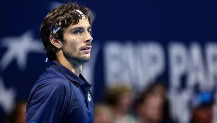 ATP 500 Basilea, Vienna e WTA 500 Tokyo, WTA 250 Guangzhou : I risultati con il dettaglio del Day 2. Stefanos Tsitsipas si ritira da Vienna. Lucia Bronzetti, altra sconfitta: eliminata al primo turno a Guangzhou. Oggi in campo Musetti (LIVE) ATP 500 Basilea, Vienna e WTA 500 Tokyo, WTA 250 Guangzhou : I risultati con il dettaglio del Day 2. Stefanos Tsitsipas si ritira da Vienna. Lucia Bronzetti, altra sconfitta: eliminata al primo turno a Guangzhou. Oggi in campo Musetti (LIVE)