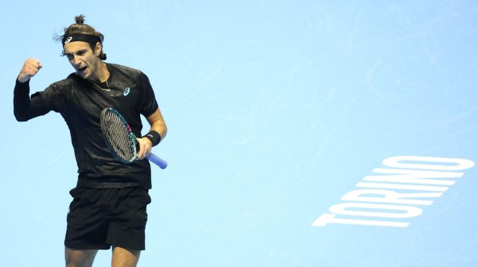 ATP Finals 2025 – Torino: I risultati completi della quinta giornata. Lorenzo Musetti si gioca la qualificazione contro Carlos Alcaraz (LIVE) ATP Finals 2025 – Torino: I risultati completi della quinta giornata. Lorenzo Musetti si gioca la qualificazione contro Carlos Alcaraz (LIVE)