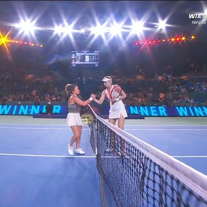 WTA 500 Ningbo – Rybakina troppo forte per una Paolini stanca: 6-3, 6-2. L’azzurra si ferma in semifinale ma resta in corsa per le Finals di Riad WTA 500 Ningbo – Rybakina troppo forte per una Paolini stanca: 6-3, 6-2. L’azzurra si ferma in semifinale ma resta in corsa per le Finals di Riad