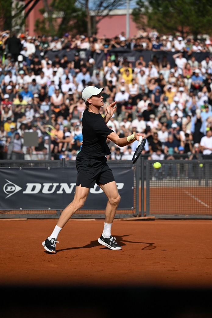 Masters e WTA 1000 Roma: I risultati completi con il dettaglio del Day 8. In campo 6 azzurri tra singolare e doppio. Derby italiano tra Sinner vs Pellegrino (LIVE) Masters e WTA 1000 Roma: I risultati completi con il dettaglio del Day 8. In campo 6 azzurri tra singolare e doppio. Derby italiano tra Sinner vs Pellegrino (LIVE)
