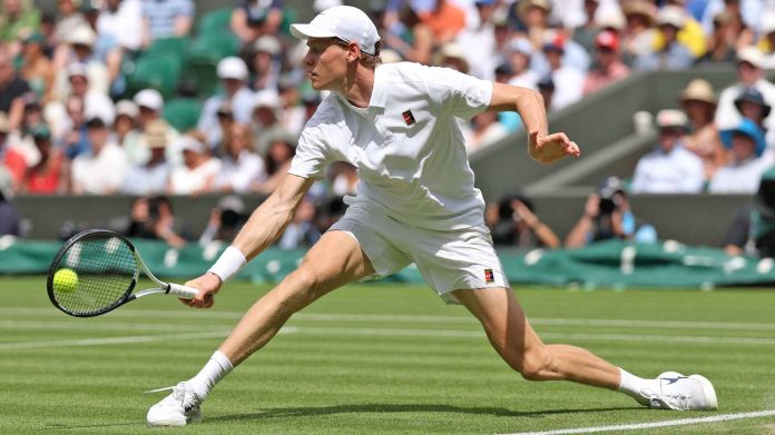 Wimbledon: I risultati completi con il dettaglio del Day 1. Oggi in campo tre azzurri (LIVE) Wimbledon: I risultati completi con il dettaglio del Day 1. Oggi in campo tre azzurri (LIVE)