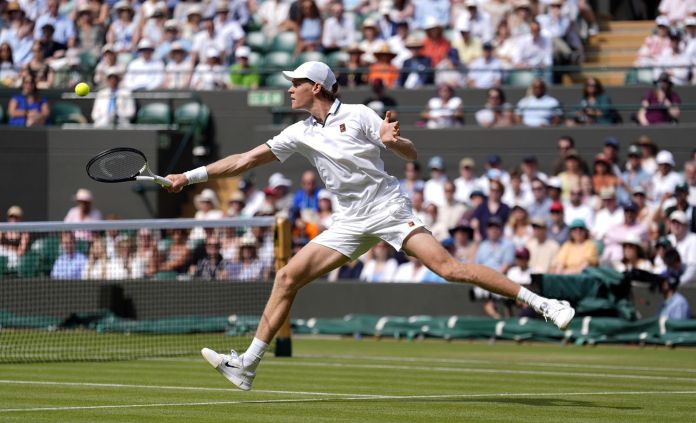 Wimbledon: le sfide degli ottavi finale, con molti match interessanti e la prospettiva di una semi Jannik vs. Nole Wimbledon: le sfide degli ottavi finale, con molti match interessanti e la prospettiva di una semi Jannik vs. Nole
