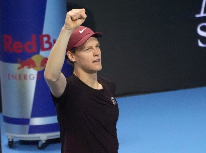 Jannik Sinner: record di Melbourne nel mirino e allenamento ieri con Darderi Jannik Sinner: record di Melbourne nel mirino e allenamento ieri con Darderi