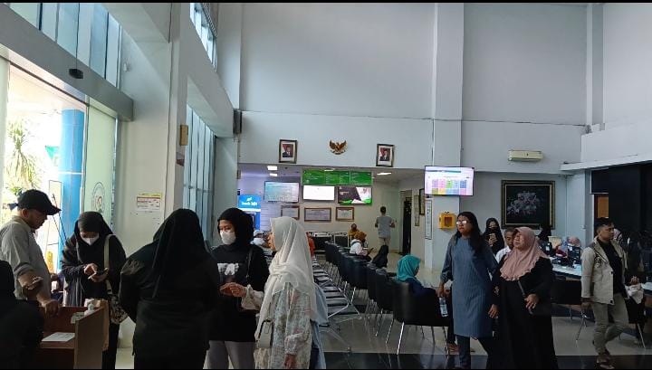 Poliklinik Sore RSUD Kota Tangerang Disambut Antusias Keluarga Pasien Poliklinik Sore RSUD Kota Tangerang Disambut Antusias Keluarga Pasien