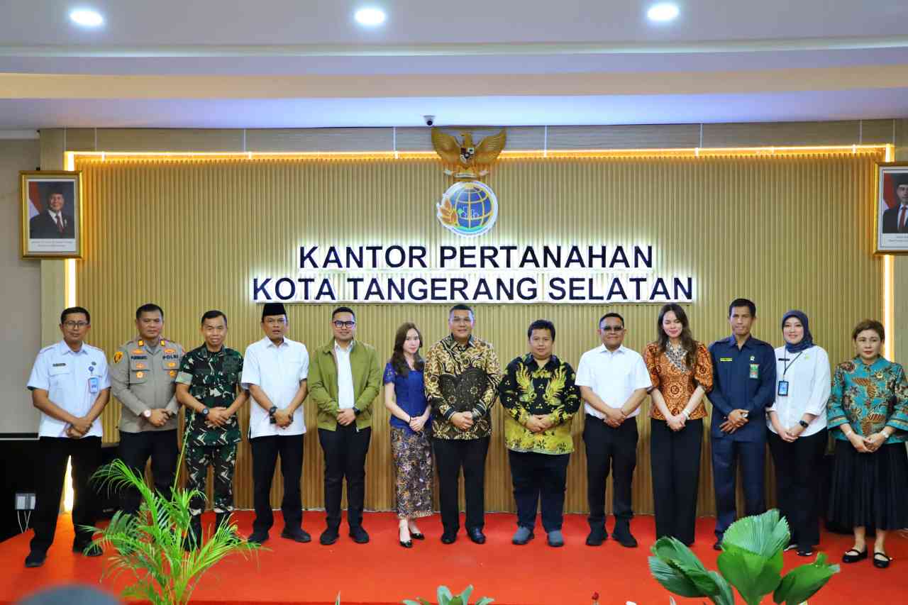 Wamen Ossy Apresiasi Pilot Project Integrasi Data NIB dengan Data Perpajakan NOP, Kantah dan Pemkot Tangsel Wamen Ossy Apresiasi Pilot Project Integrasi Data NIB dengan Data Perpajakan NOP, Kantah dan Pemkot Tangsel