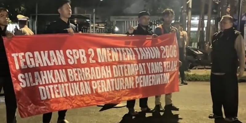LBH GEKIRA Sebut Aksi Penolakan Melanggar Hukum, Tegaskan Ballroom Sudirman Bukan Fasilitas Umum LBH GEKIRA Sebut Aksi Penolakan Melanggar Hukum, Tegaskan Ballroom Sudirman Bukan Fasilitas Umum