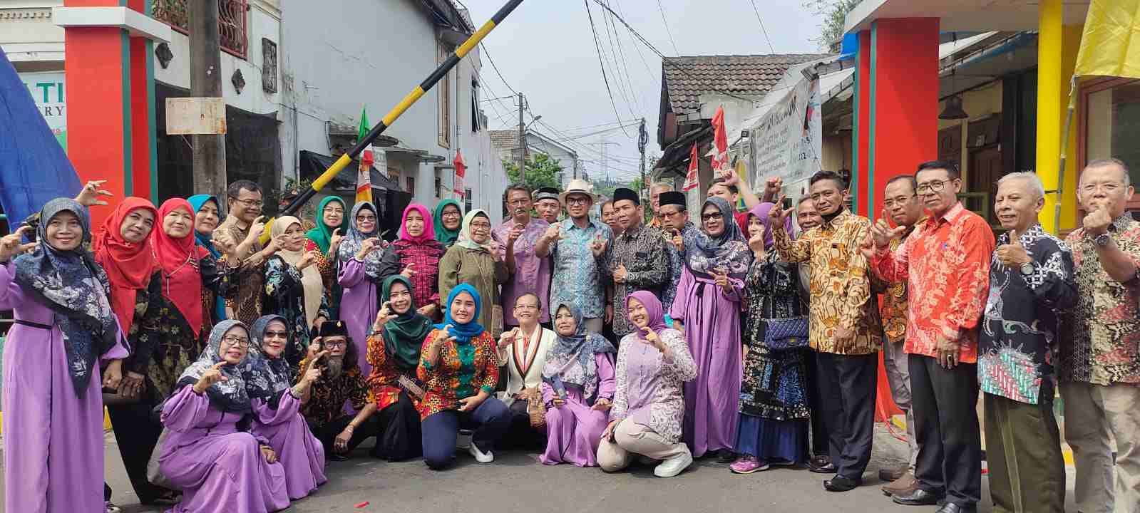 Halal Bi Halal Serta Peresmian Pos Keamanan dan Gapura Swadaya Masyarakat RW 020 Pamulang Barat Halal Bi Halal Serta Peresmian Pos Keamanan dan Gapura Swadaya Masyarakat RW 020 Pamulang Barat