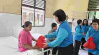 DWP Provsu Gelar Bakti Sosial di Rumah Sakit Jiwa Prof. M. Ildrem, Serahkan 230 Paket Bantuan DWP Provsu Gelar Bakti Sosial di Rumah Sakit Jiwa Prof. M. Ildrem, Serahkan 230 Paket Bantuan
