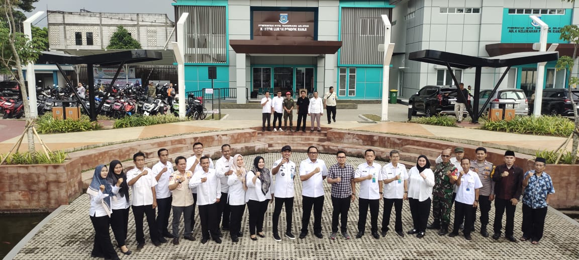 Tinjau Pembangunan Infrastruktur, Pilar Saga Pastikan Ruang Publik Ramah Anak dan Inklusif Tinjau Pembangunan Infrastruktur, Pilar Saga Pastikan Ruang Publik Ramah Anak dan Inklusif