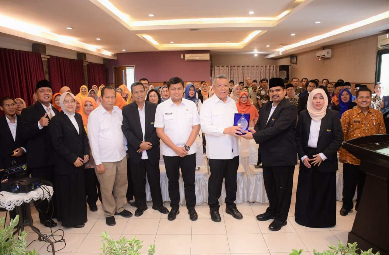 Dewan Pendidikan Tangsel Dewan Pendidikan Tangsel