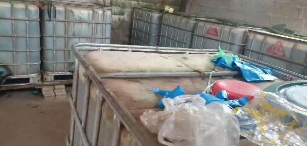 Gudang timbun BBM Gudang timbun BBM