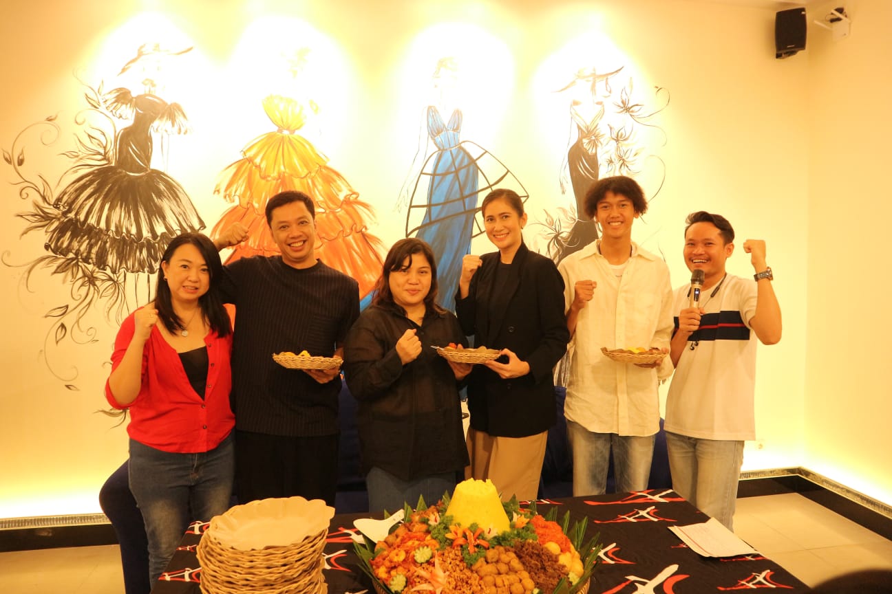 Crown & Grace Crown & Grace