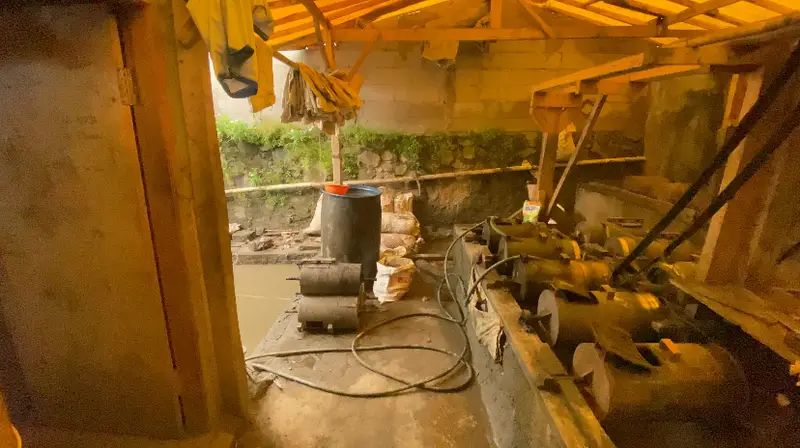 Emas Gelondongan Emas Gelondongan