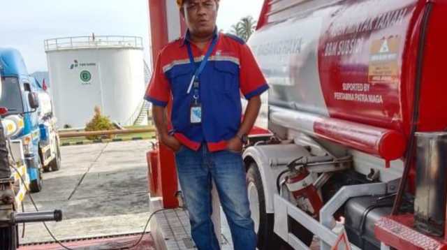 Klarifikasi PT. Babang Raya distribusi BBM ke Pulau Obi telah sesuai prosedur Klarifikasi PT. Babang Raya distribusi BBM ke Pulau Obi telah sesuai prosedur