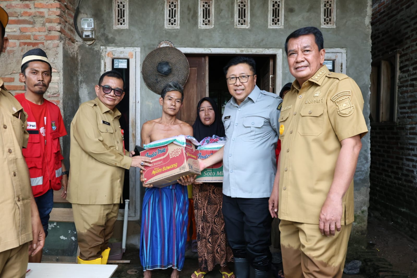 Bupati Kabupaten Tangerang Monitoring Banjir Di Kecamatan Mekar Baru Bupati Kabupaten Tangerang Monitoring Banjir Di Kecamatan Mekar Baru