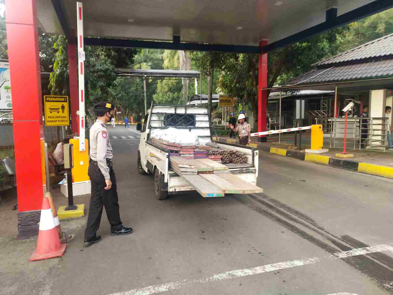 Cegah Gangguan Keamanan, Seluruh Area PT Indonesia Power di Jaga Ditpamobvit Polda Banten Cegah Gangguan Keamanan, Seluruh Area PT Indonesia Power di Jaga Ditpamobvit Polda Banten