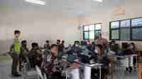 Bidpropam Polda Banten Awasi Tes CAT Psikologi Penerimaan Terpadu Bintara Polri Bidpropam Polda Banten Awasi Tes CAT Psikologi Penerimaan Terpadu Bintara Polri