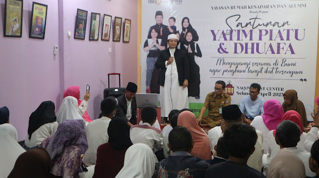 Santunan 90 Yatim dan Dhuafa Bersama Yayasan Rumah Kesadaran Santunan 90 Yatim dan Dhuafa Bersama Yayasan Rumah Kesadaran