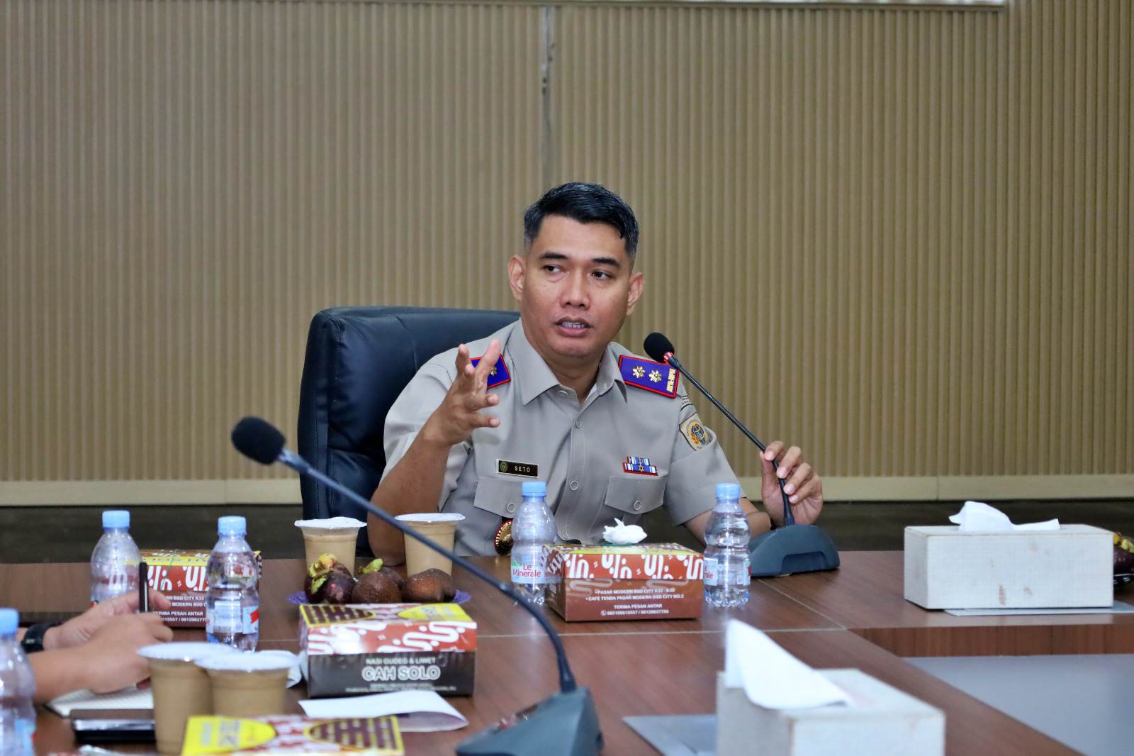 Kantah Tangsel Optimalkan Pelayanan Sultan Taru Melalui Zoom Meeting Kantah Tangsel Optimalkan Pelayanan Sultan Taru Melalui Zoom Meeting