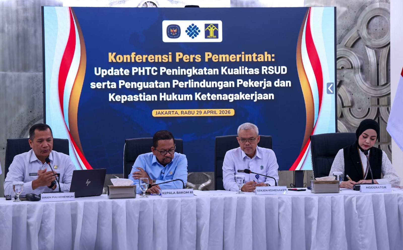 Kebijakan Pro Pekerja Lewat Regulasi dan Program Ketenagakerjaan Kebijakan Pro Pekerja Lewat Regulasi dan Program Ketenagakerjaan