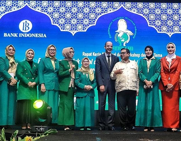 Persaingan Global Persaingan Global