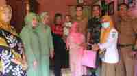 Kodim Kuningan Berikan Santunan Kepada Anak Penderita Stunting Kodim Kuningan Berikan Santunan Kepada Anak Penderita Stunting