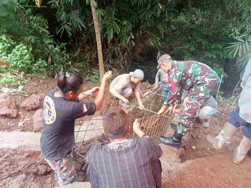 Babinsa Gandasoli Babinsa Gandasoli