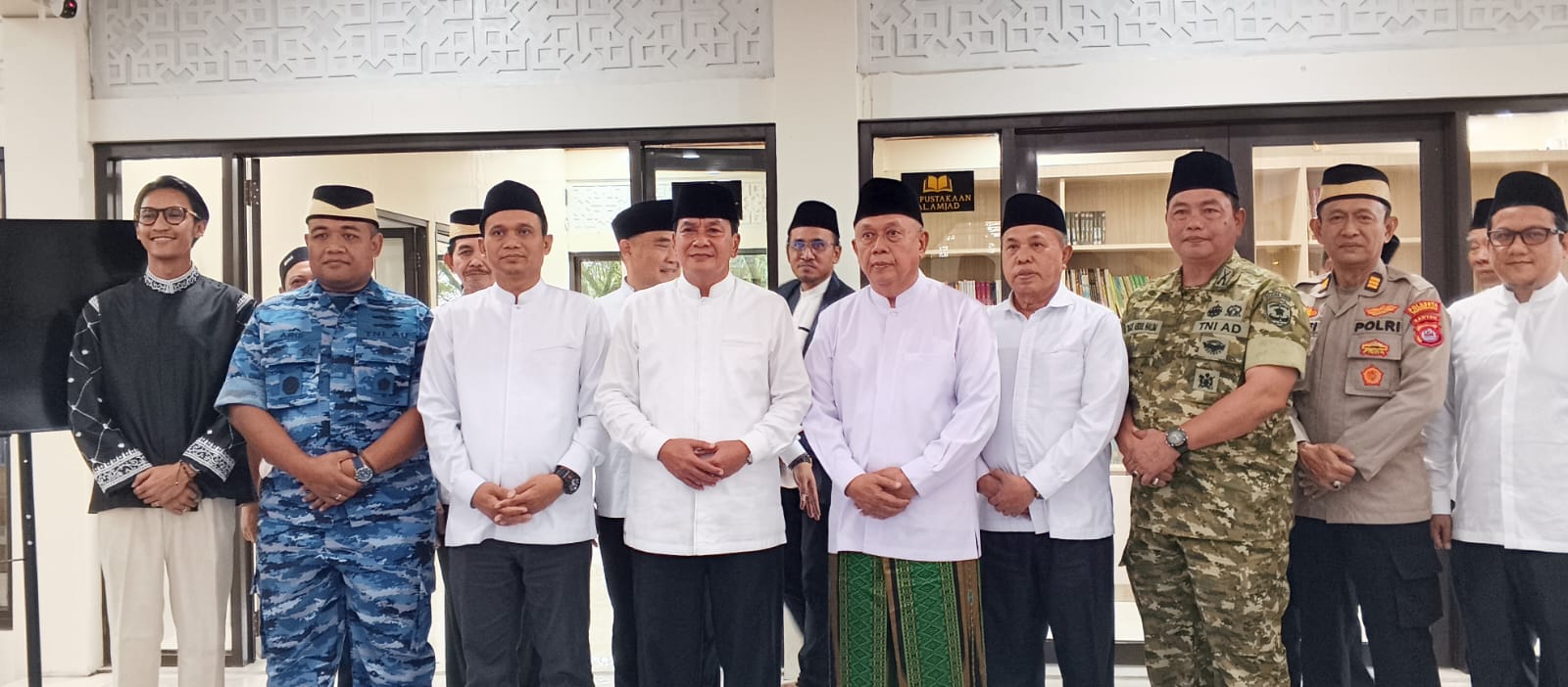 Bupati Tangerang Buka Semarak Ramadan 1447 H/2026 M dan Resmikan Fasilitas Baru Masjid Agung Al-Amjad Bupati Tangerang Buka Semarak Ramadan 1447 H/2026 M dan Resmikan Fasilitas Baru Masjid Agung Al-Amjad