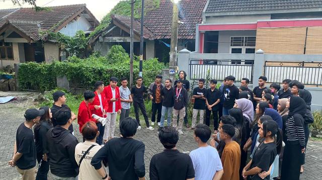 2 Hari Jelang Pencoblosan, Mahasiswa Gelar Pasukan Ajak Masyarakat Kawal Pilkada 2024. 2 Hari Jelang Pencoblosan, Mahasiswa Gelar Pasukan Ajak Masyarakat Kawal Pilkada 2024.