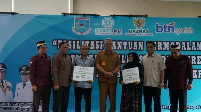 BAZNAS dan Pemkot Tangsel Salurkan Bantuan Modal UMKM Lewat Program Pecimas BAZNAS dan Pemkot Tangsel Salurkan Bantuan Modal UMKM Lewat Program Pecimas