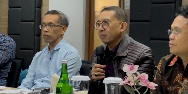 Gunung Padang Jadi Sorotan, Fadli Zon: Ini Bukan Sekadar Situs, tapi Piramida Indonesia Gunung Padang Jadi Sorotan, Fadli Zon: Ini Bukan Sekadar Situs, tapi Piramida Indonesia