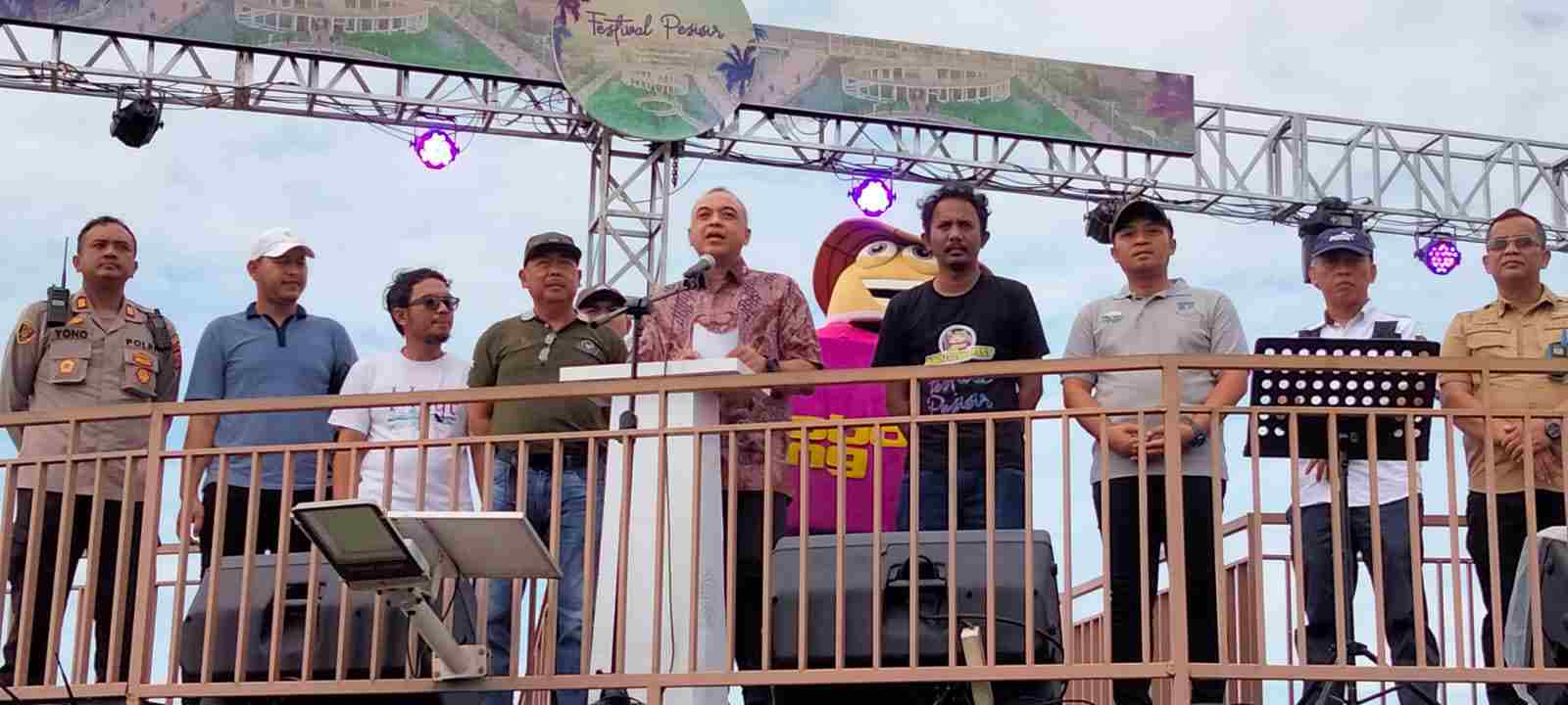 Urban Aquaculture Urban Aquaculture