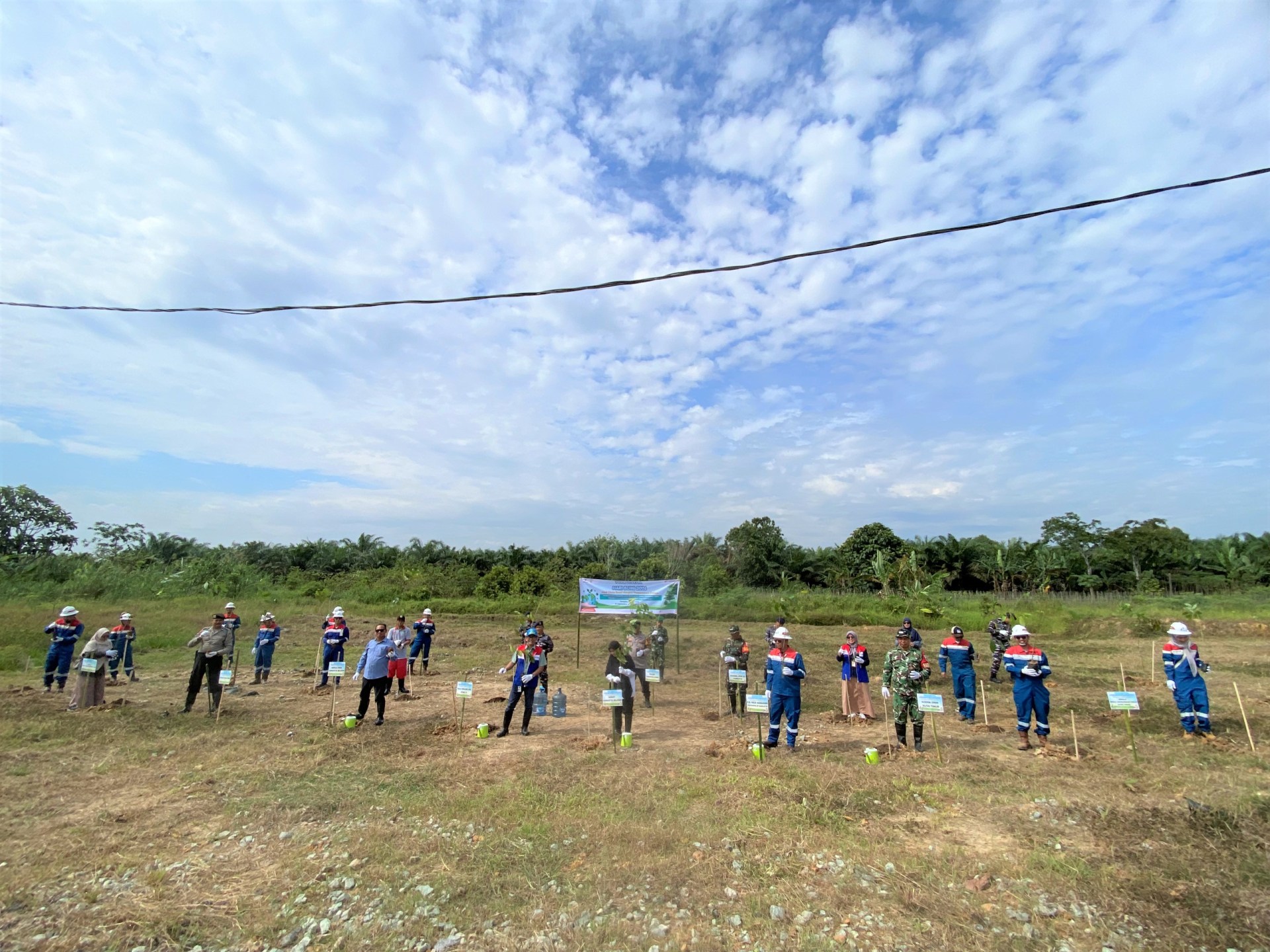 Sambut Hari Bumi 2026, Pertamina EP Sangatta Field Tanam Ratusan Pohon Penyerap Karbon Sambut Hari Bumi 2026, Pertamina EP Sangatta Field Tanam Ratusan Pohon Penyerap Karbon