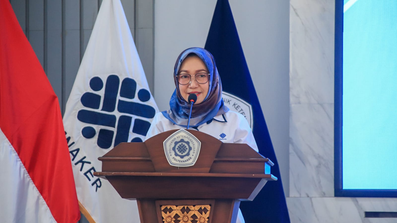 Pembekalan Mahasiswa Hadapi Green Jobs dan Dunia Kerja Digital Pembekalan Mahasiswa Hadapi Green Jobs dan Dunia Kerja Digital