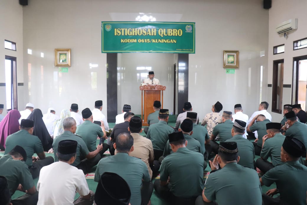 Pelaksanaan Istighosah Qubro Serentak Di Seluruh Satuan Jajaran Kodam III/Siliwangi Pelaksanaan Istighosah Qubro Serentak Di Seluruh Satuan Jajaran Kodam III/Siliwangi