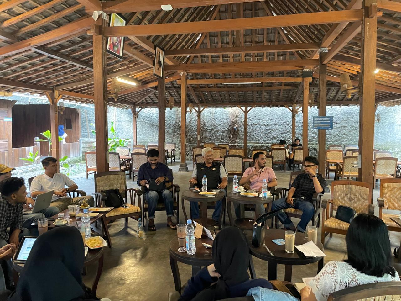 Saat Batu dan Api Mematikan Ruang Dialog Demokrasi, Aktivis Di Yogyakarta Saat Batu dan Api Mematikan Ruang Dialog Demokrasi, Aktivis Di Yogyakarta