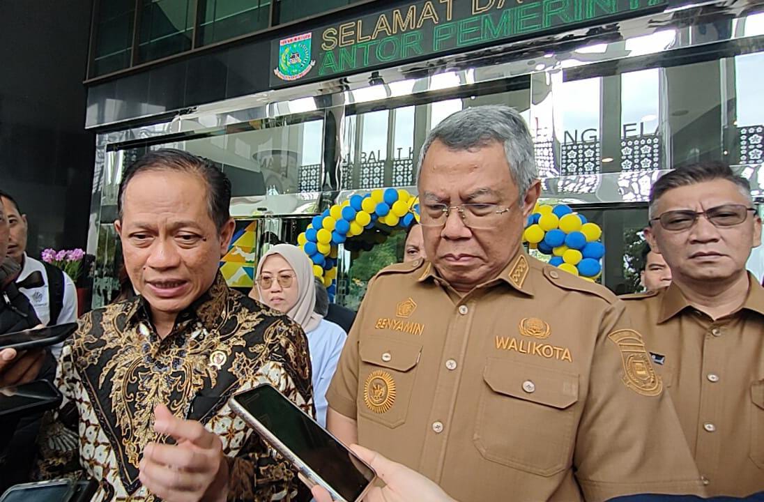 Darurat Sampah Tangsel, Menteri LH Ingatkan Ancaman Pidana Pengelolaan Sampah Darurat Sampah Tangsel, Menteri LH Ingatkan Ancaman Pidana Pengelolaan Sampah