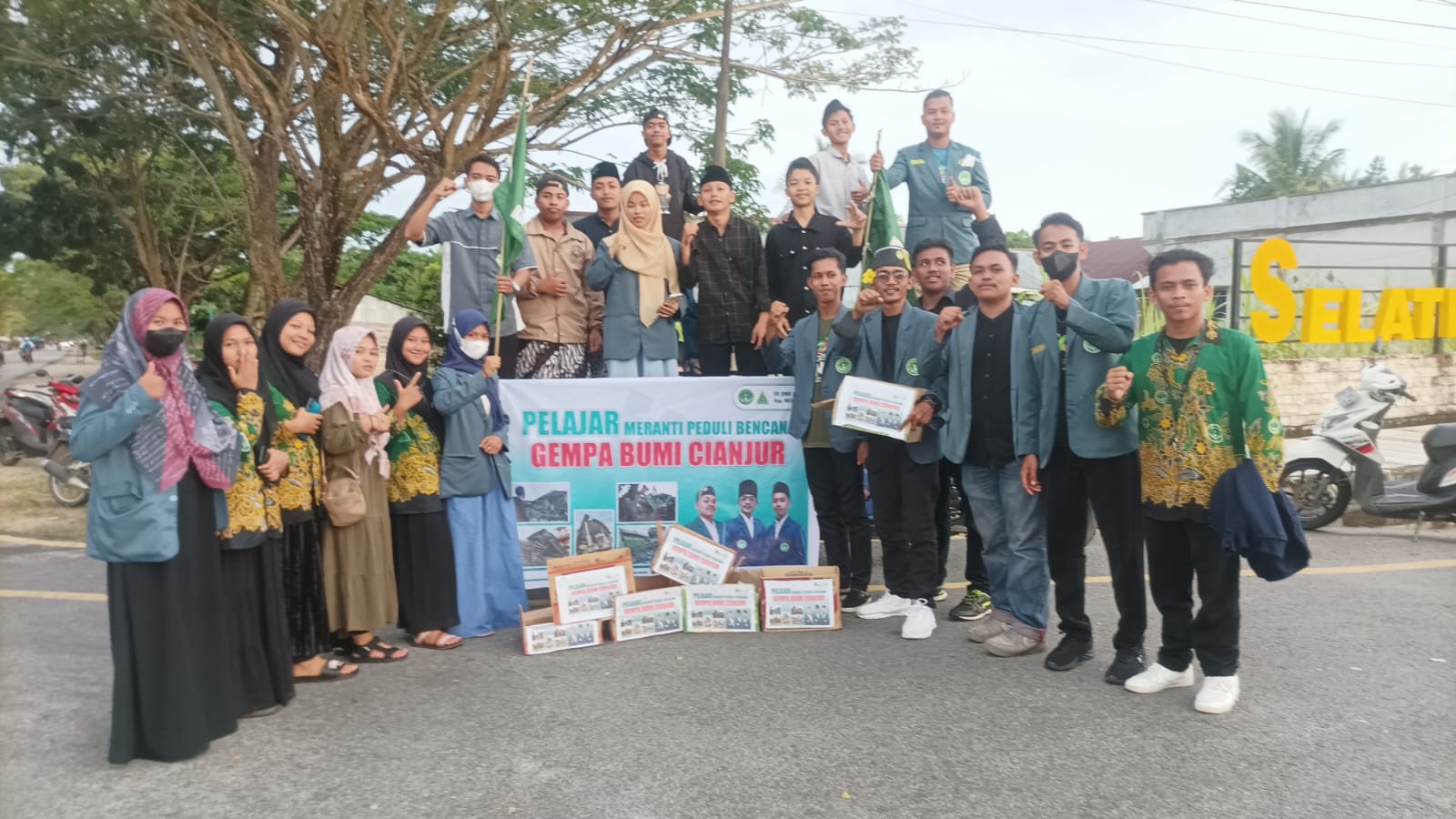 Pelajar Meranti Peduli Gempa Bumi Cianjur Pelajar Meranti Peduli Gempa Bumi Cianjur