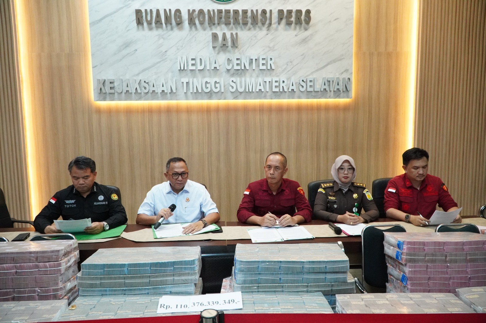 Kejati Sumsel Selamatkan Rp616,5 Miliar Keuangan Negara dalam Perkara Dugaan Korupsi Kredit Bank Pemerintah Kejati Sumsel Selamatkan Rp616,5 Miliar Keuangan Negara dalam Perkara Dugaan Korupsi Kredit Bank Pemerintah