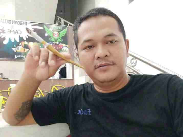 Laporkan hal retribusi Laporkan hal retribusi